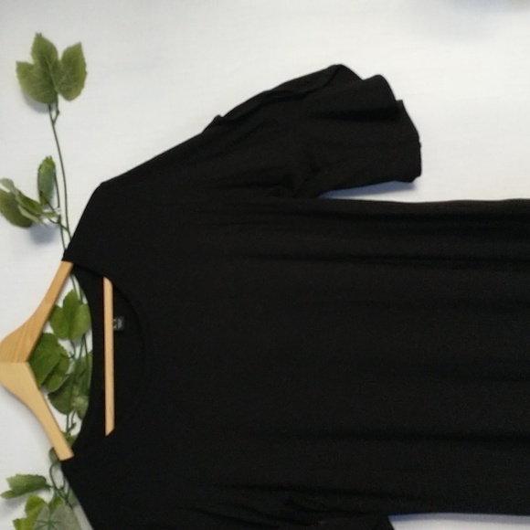 H by Halston Black Flutter Sleeve Women's Dress Blouse Size XSmall Scoop Neck - Picture 2 of 5